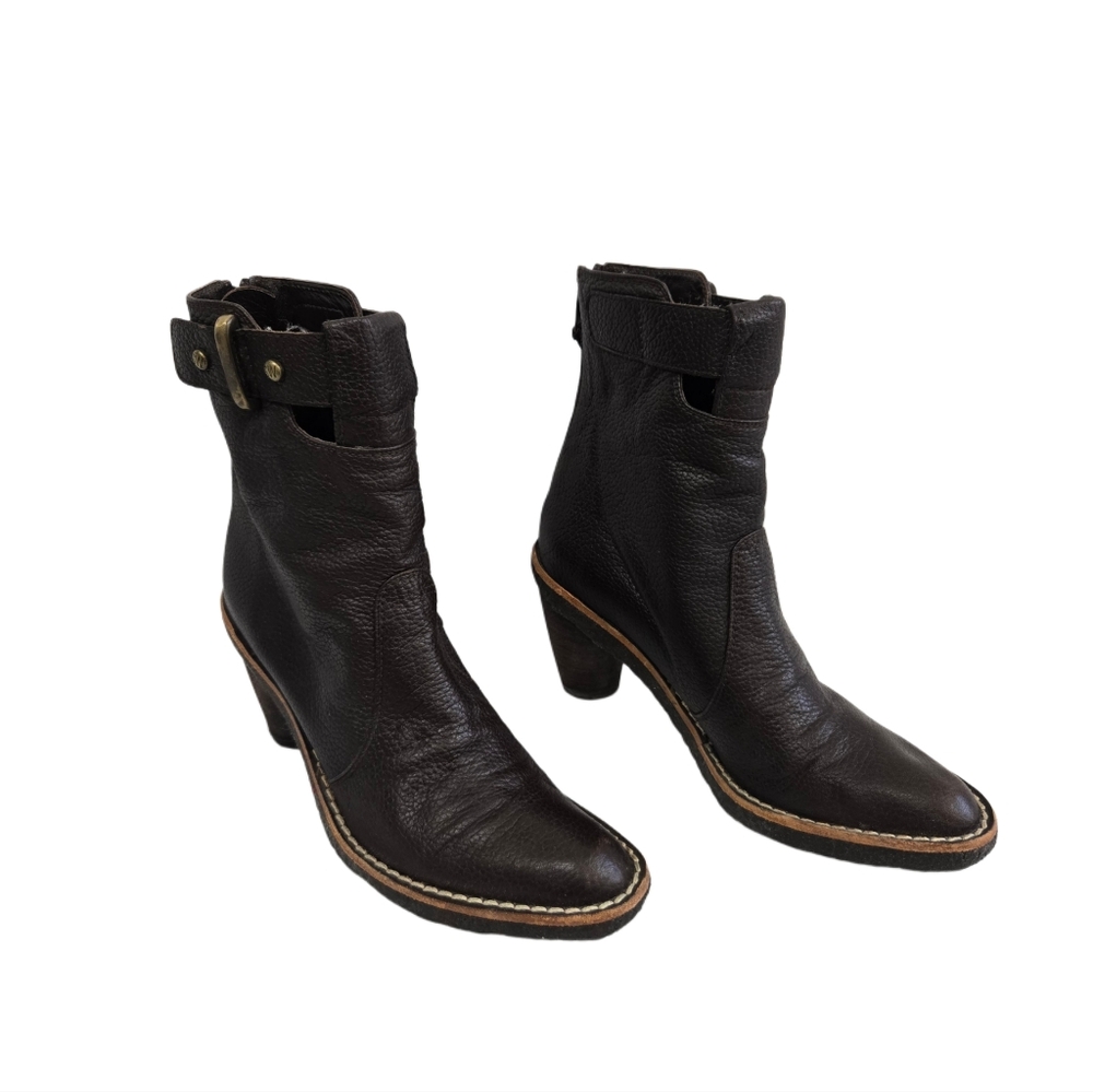 Stuart Weitzman Brown Heeled Ankle Boots